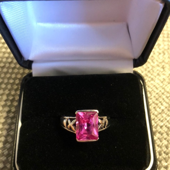Pink Ring - Picture 1 of 2